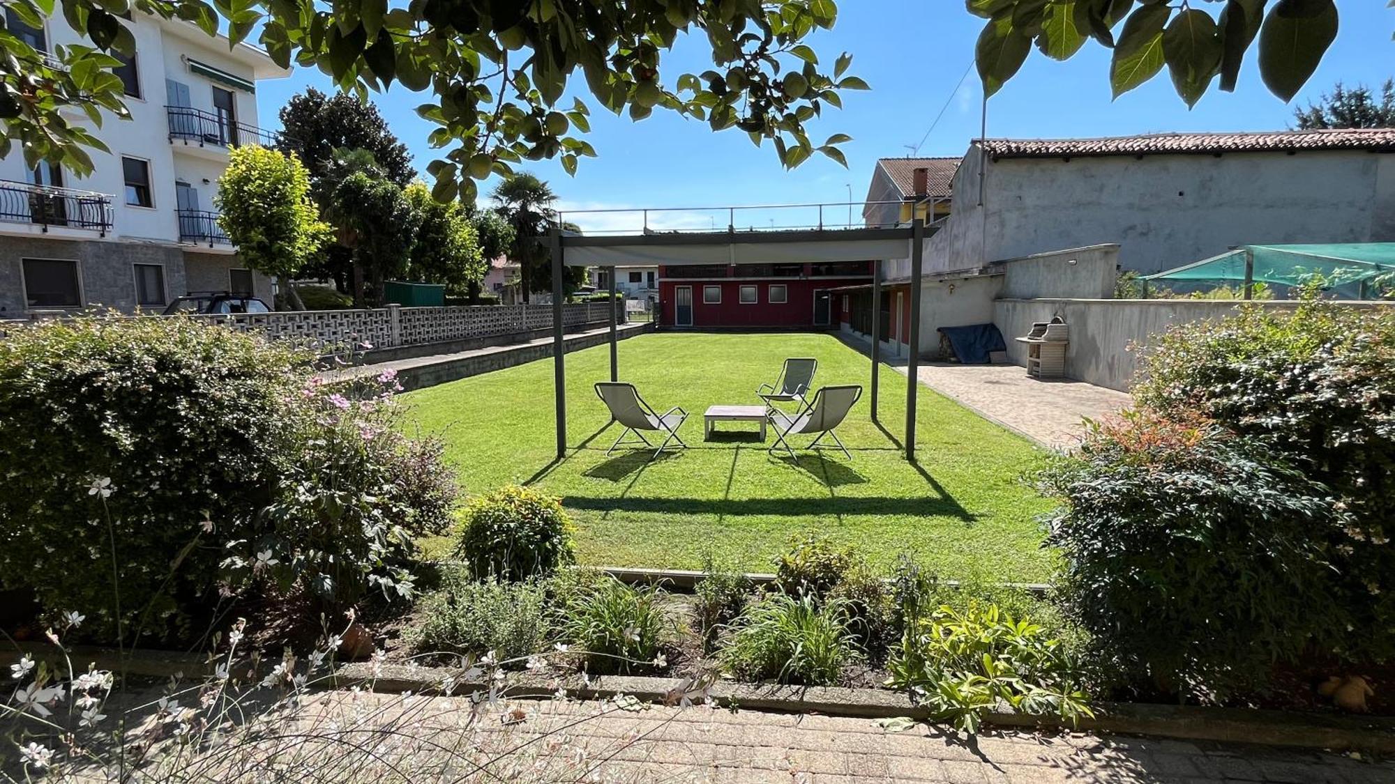 A Due Passi Dal Lago Montalto Dora المظهر الخارجي الصورة
